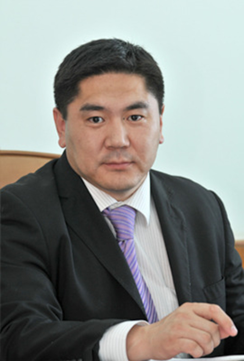 4fc57d_bio-Ganbaatar_Big_x800