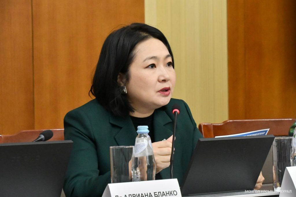 91330e00e0b54231b05225a2265617bd