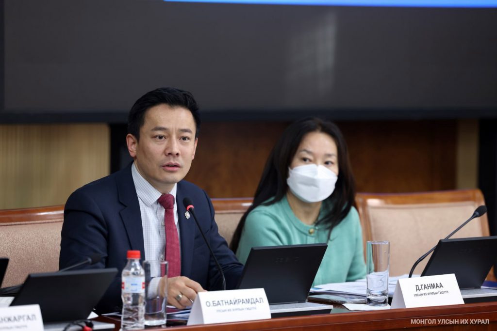 83c87664e0a5498eaaf9a3aa1650ae4e