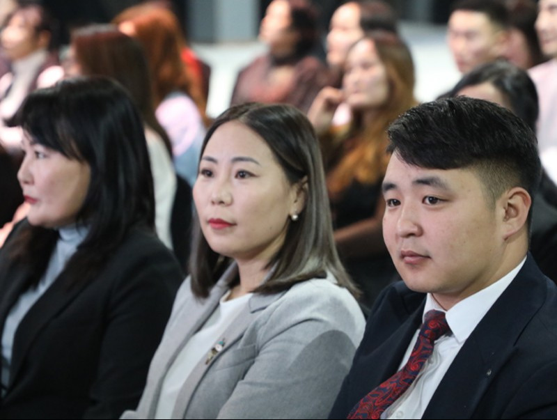 be2c068a8e3d071b263fccf7f05388de_x3