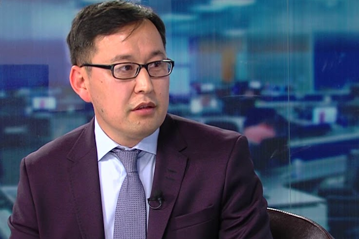 О.Батхүү Банк ганцхан зураг авсныхаа төлөө яагаад үнийн дүнгийн нэг хувийг авах ёстой гэж