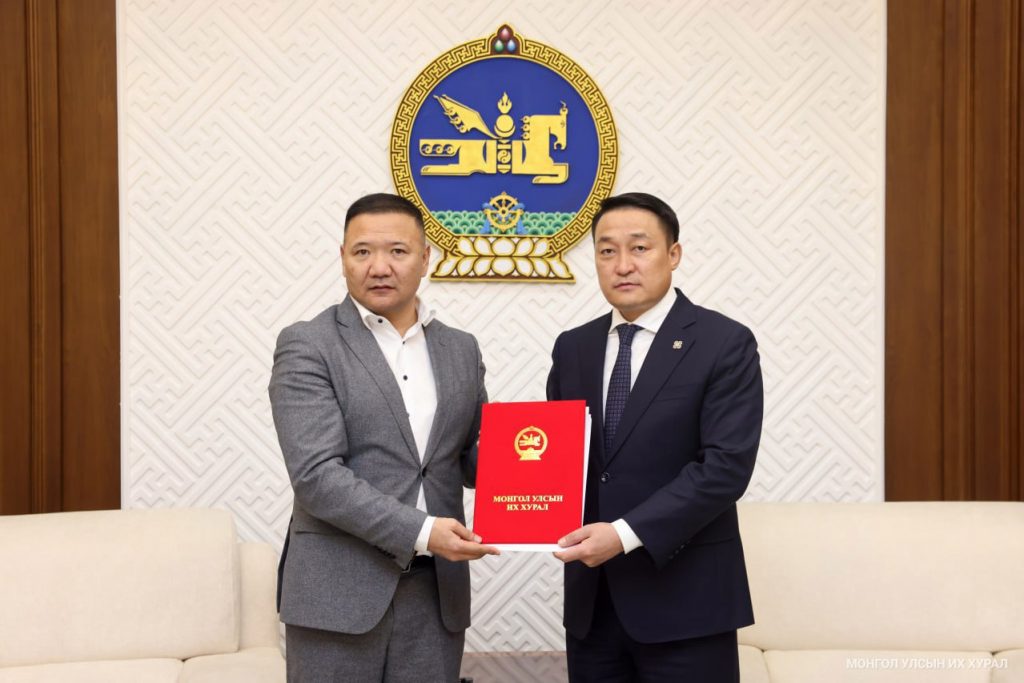 c6b2ee3f508d43479d30ea2c19a81f4d