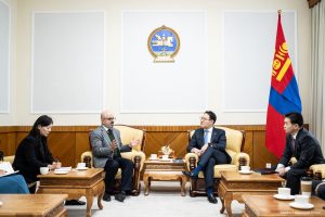 dAYZHKF6WejhVo4ippfZ