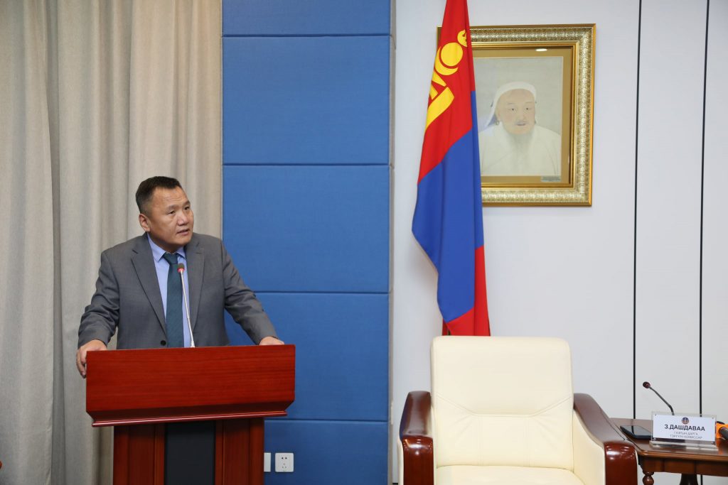 0.296249001746173546