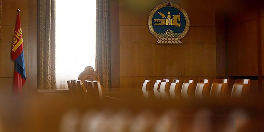 Ерөнхий сайдын суудал 22улс төрийн наймаа22-нд явах уу!