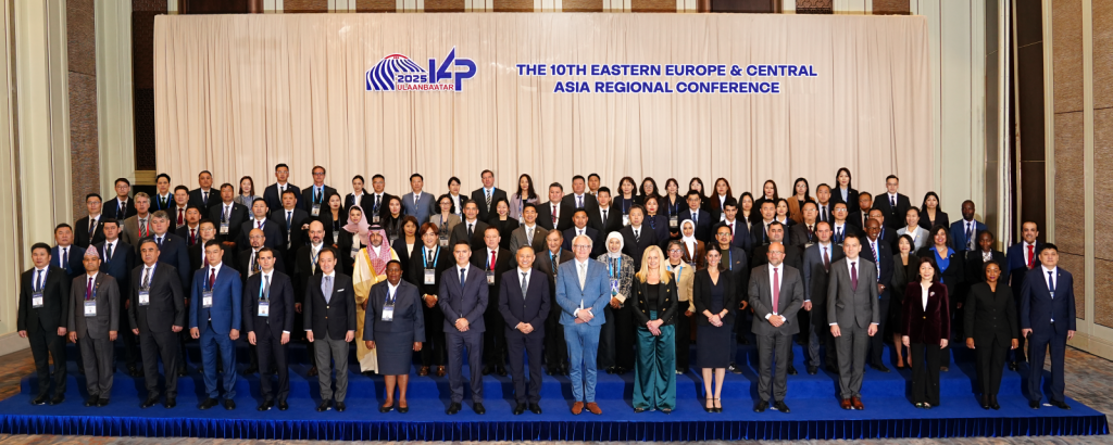IAP group_photo 1-1 06_05