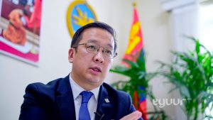 b.bat-erdene-16-1024x577