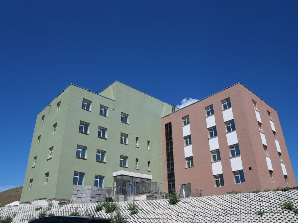 688333db76868b67547b2e4e