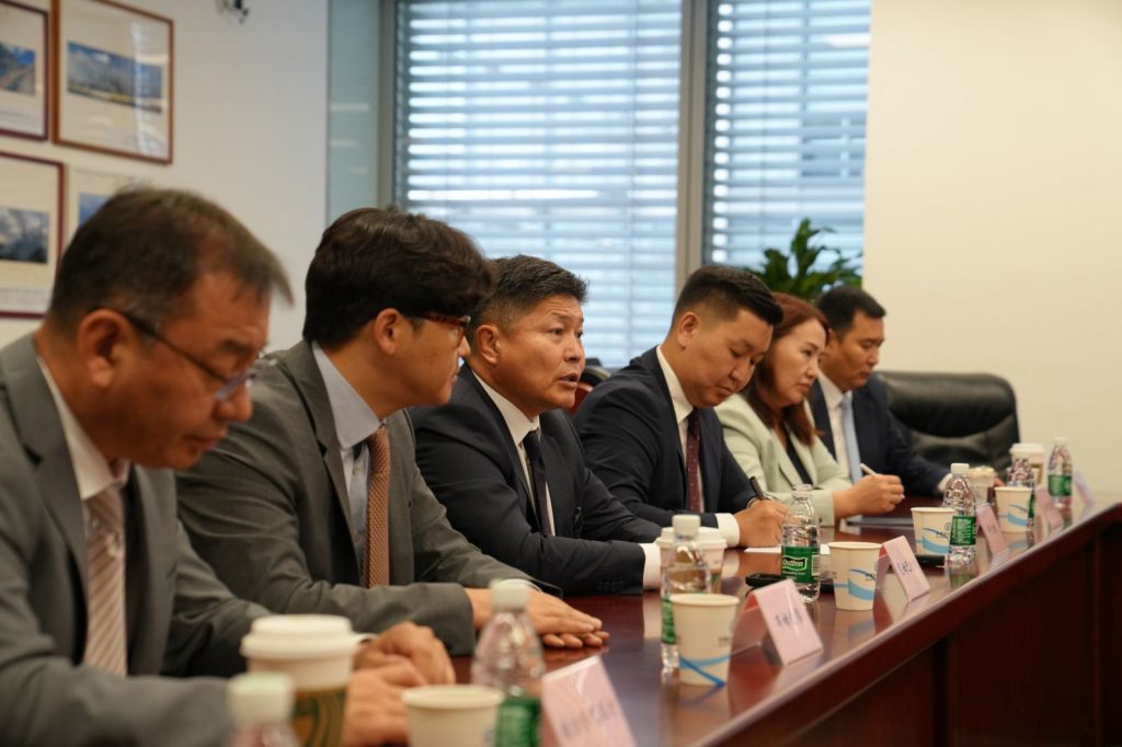 6888749d76868b67547b2eaa