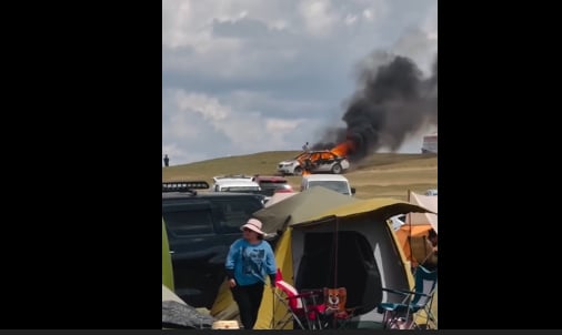 83b358bf-e773-4021-8f5d-4f9f78b3c26e