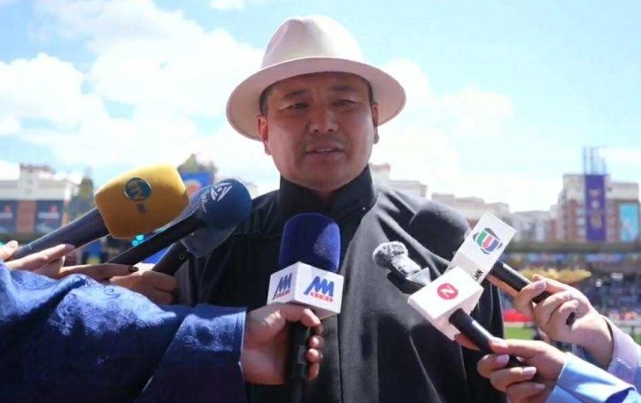 dbd24840-ed73-4d80-8b64-e09141efc11b-810x500