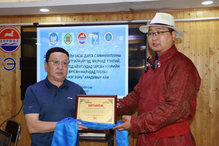 555bdc9161f4bb7f8356f73ae6073b1b