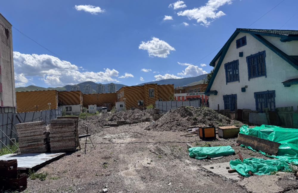 72706a04121e6455a04040f9bdc5939b