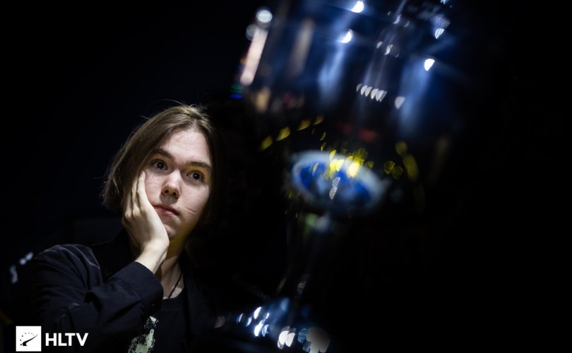 87WIcnKNGmkh13g0KQ6FEM-810x500