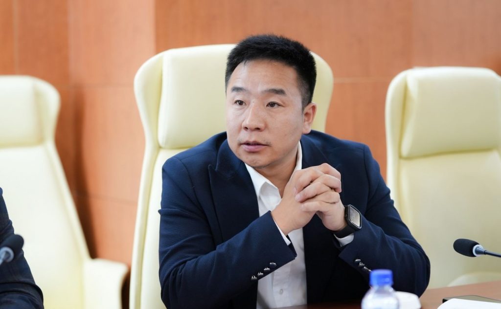 batsaihan-184541-1538363366