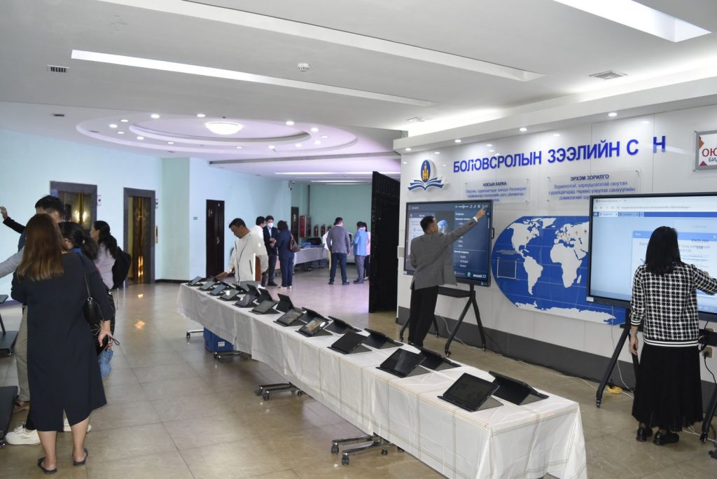 jvoc9b_539420609_1307346154077937_1933764680441145849_n_x974