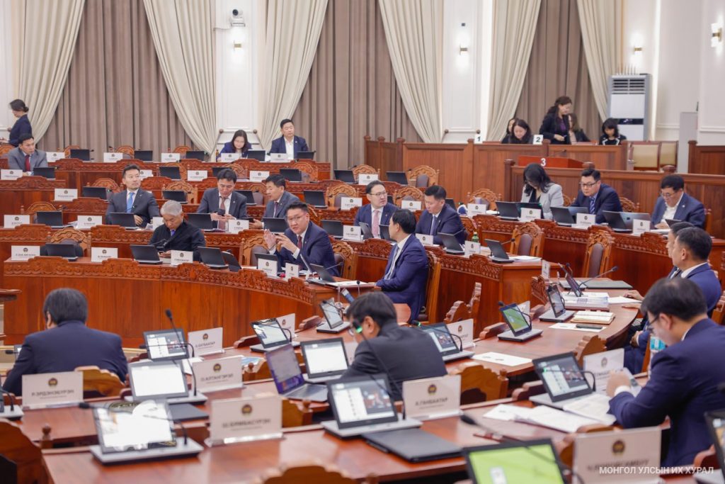 05eed8f88cdc4c2fb782ad1cc85eb243