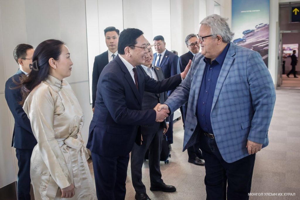 4d6f60b2896749259380c0c4005f3898