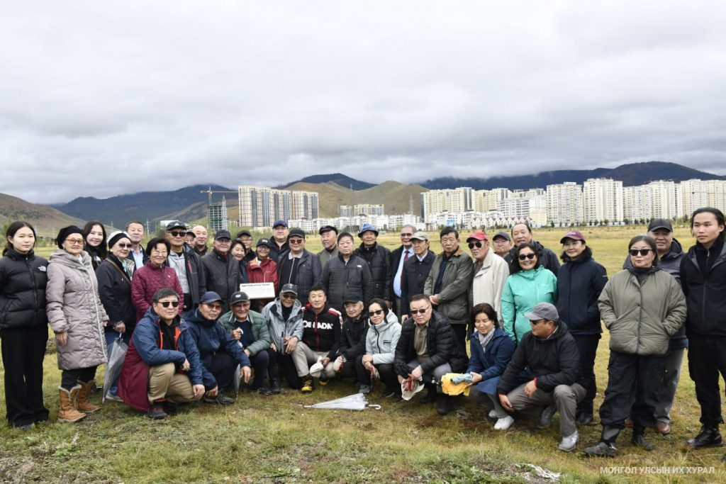 5a75c2cff5154cf69c13ddd8ae0bd8f1