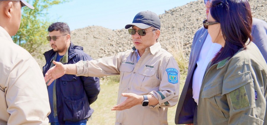 5a90a2cd4bfdb18df54b7719852a69a8