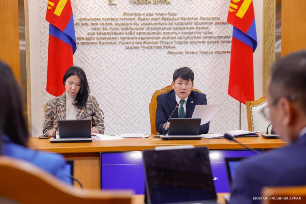 831a0767890b4a44b99ffc20d1c3bd33