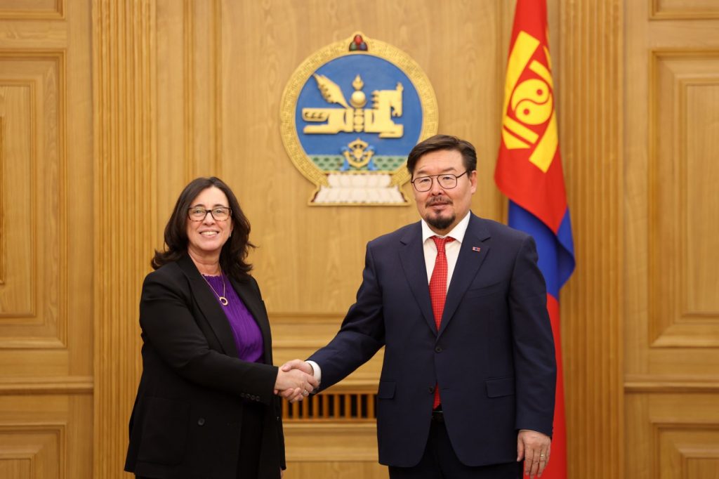 ETnATZ6bM9qADpIh93Q8