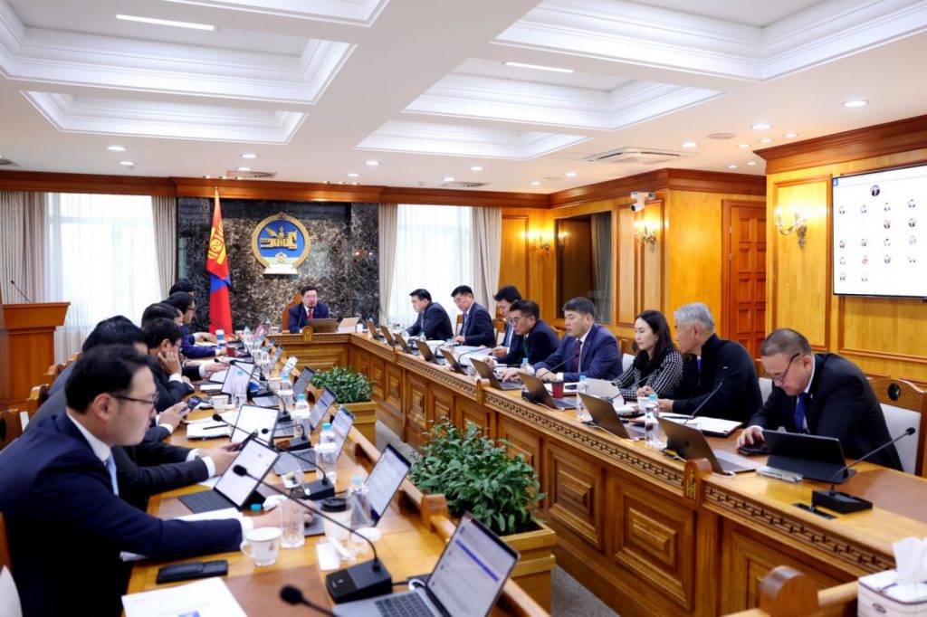 HSZFvlH0bYeDH6pVRDbJ