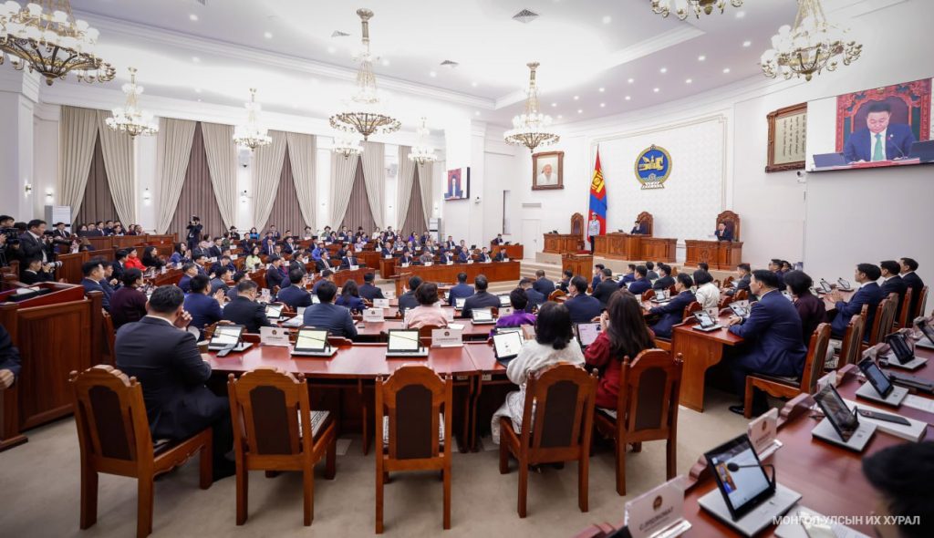 acdf544e703641dab748f5d06cade46c