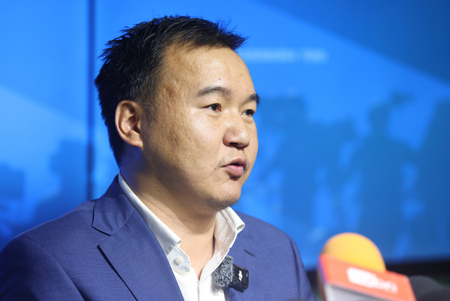 f505a05e9816f8a150e7ed985ff584d3