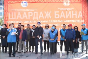 qj7m2c_1O8A8537_x974