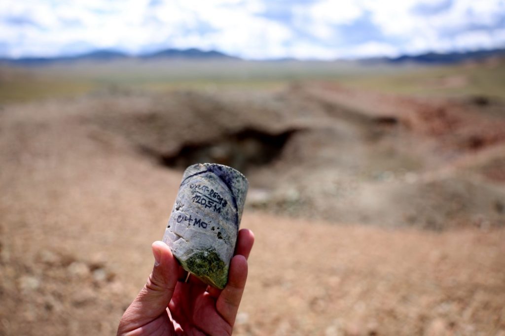 rgMoxQTKVch8wWVUv2ri