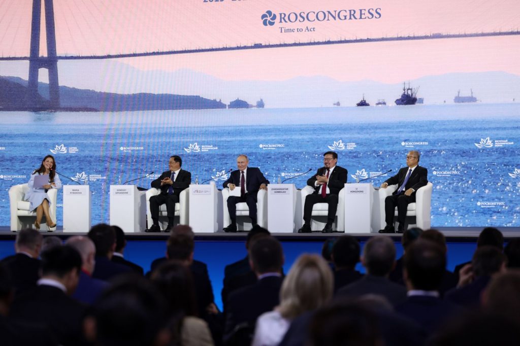 uUaglbQuYcG9OvI0NVPe