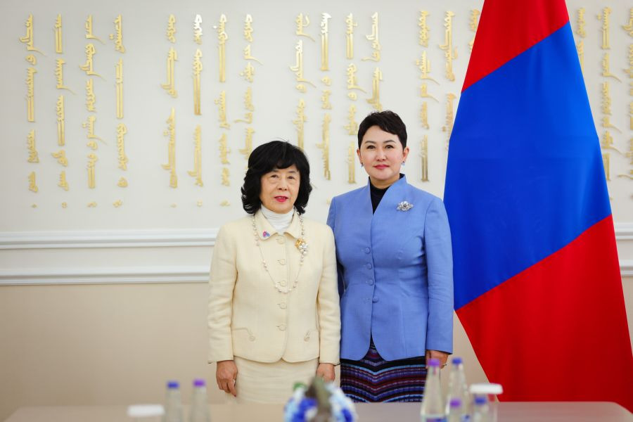 ГХС Б.Батцэцэг Японы “Ёс зүйн нийгэмлэг”-ийн тэргүүн Ито Наоког хүлээн авч уулзав