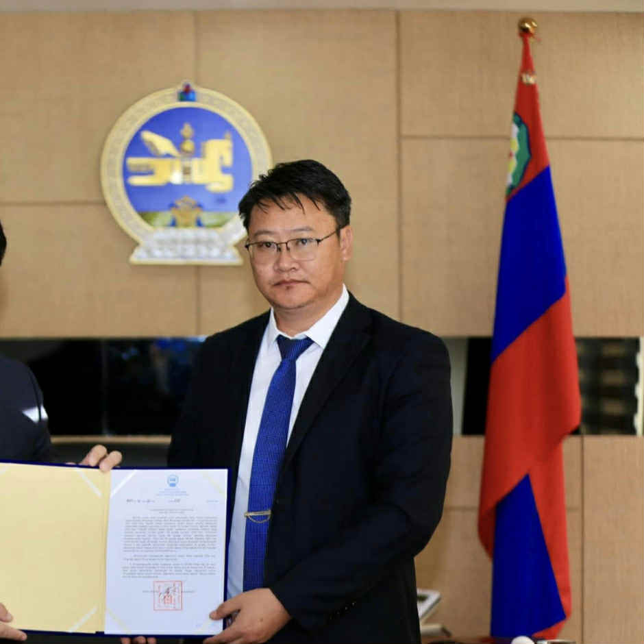 М.Цэрэндаш Энэ асуудлыг улс төрийн зорилгоор ашиглаж байгаад харамсаж байна