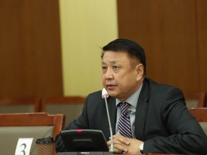 Р.Даваадорж Дунд хугацаанд тогтвортой өсөлтийг хадгалах зорилгоор мөнгөний бодлогын хүүг зөөлрүүлэх боломжгүй гэж Мөнгөний бодл