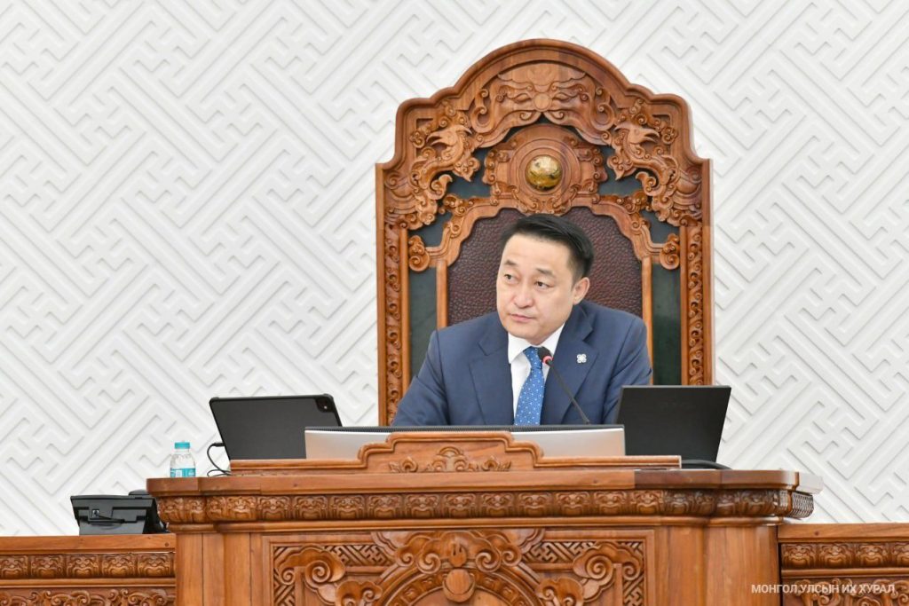 амарбаясгалан11