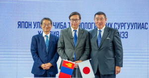 17255903548655777683