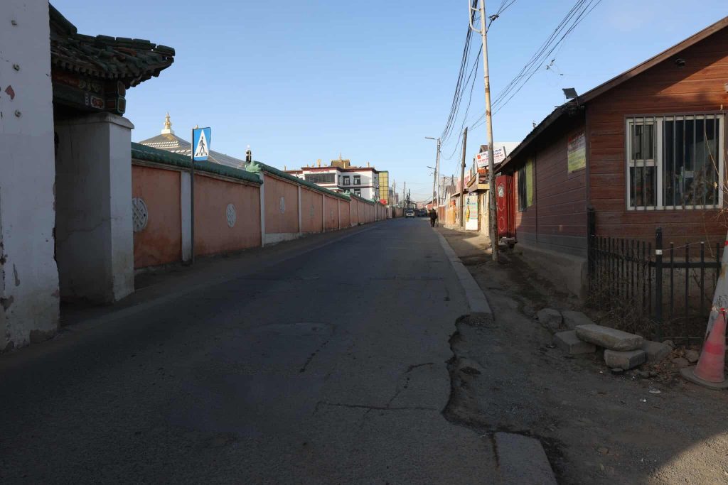 68f8a746e337fe7967a305fc