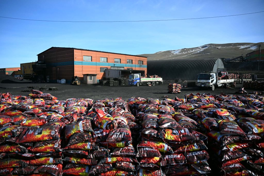 69045e4be337fe7967a306d2 (1)