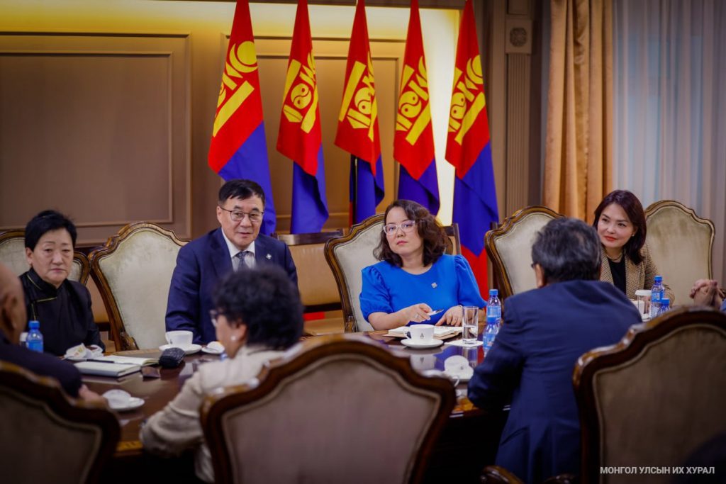 f38beefd73dd441b845f42c8e00325ad