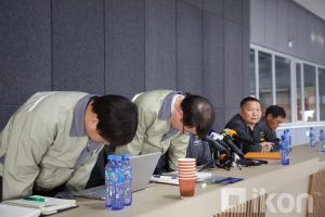 he97rh_IMG_5013_x974