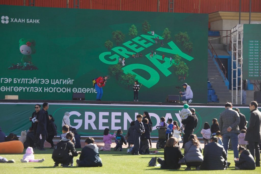 oipvlr_559426134_1206215831535180_1701683201572151572_n_x974