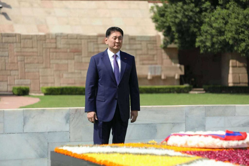 received_650930881425158-1536x1023