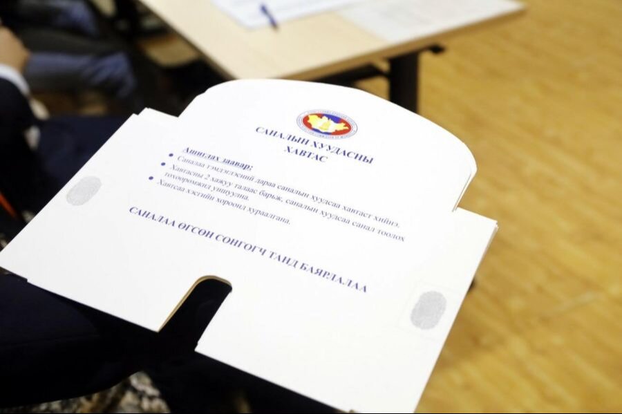 Гадаадад ажиллаж амьдарч байгаа иргэд сонгууль өгөх заавар