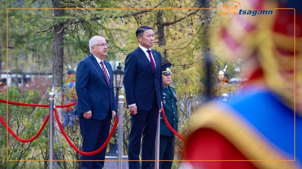 Манай Улсад айлчилж буй Турк улсын батлан хамгаалахын сайд Яшар Гүлэр гэж хэн бэ