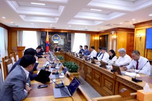 засгийн газар шинэ