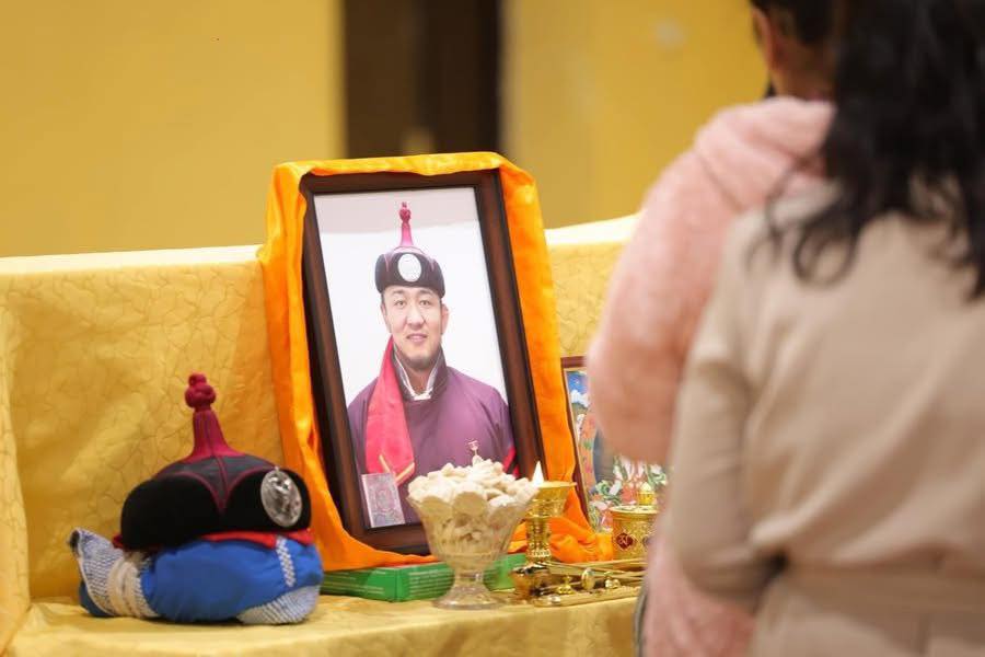 31015ed8770e4fcd919060e4933f161d