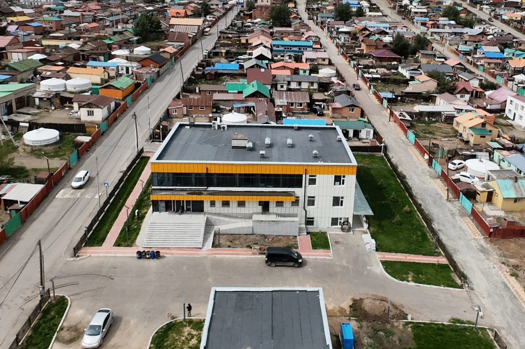 690c03d9e337fe7967a30773