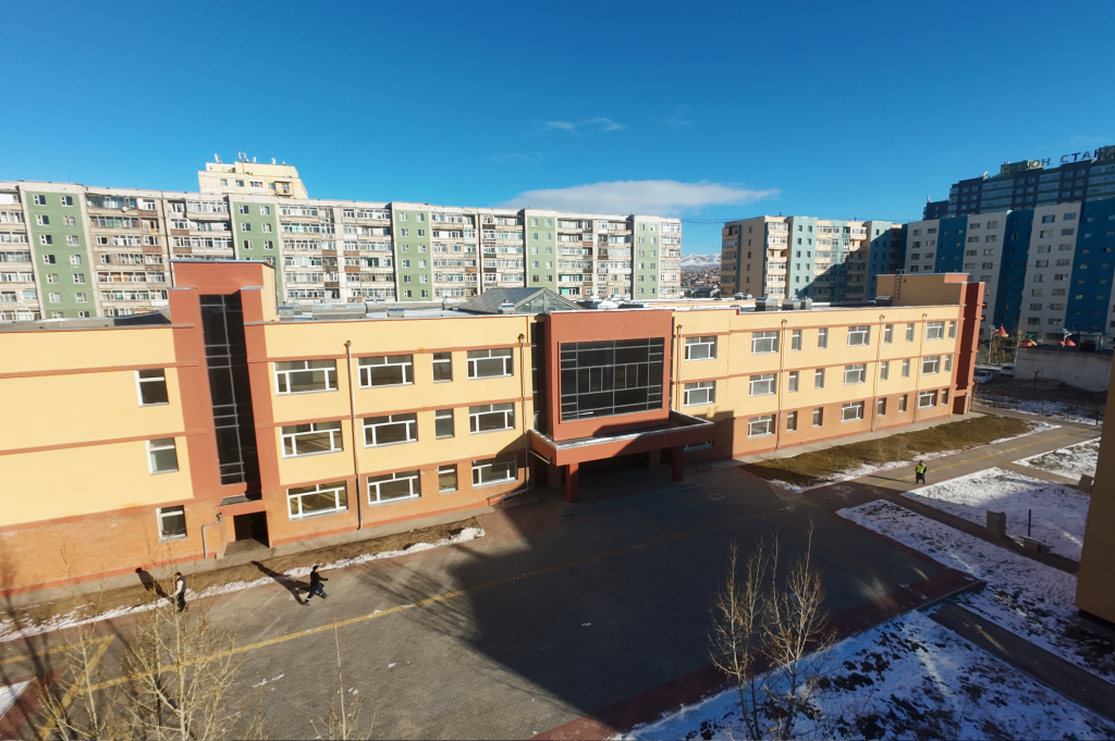 6915453be337fe7967a3081d