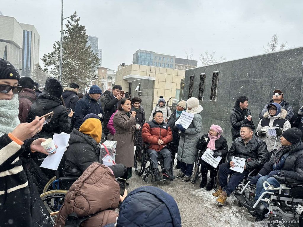 7a3f2ce829ab42f38f3a24fdba5ab4c5